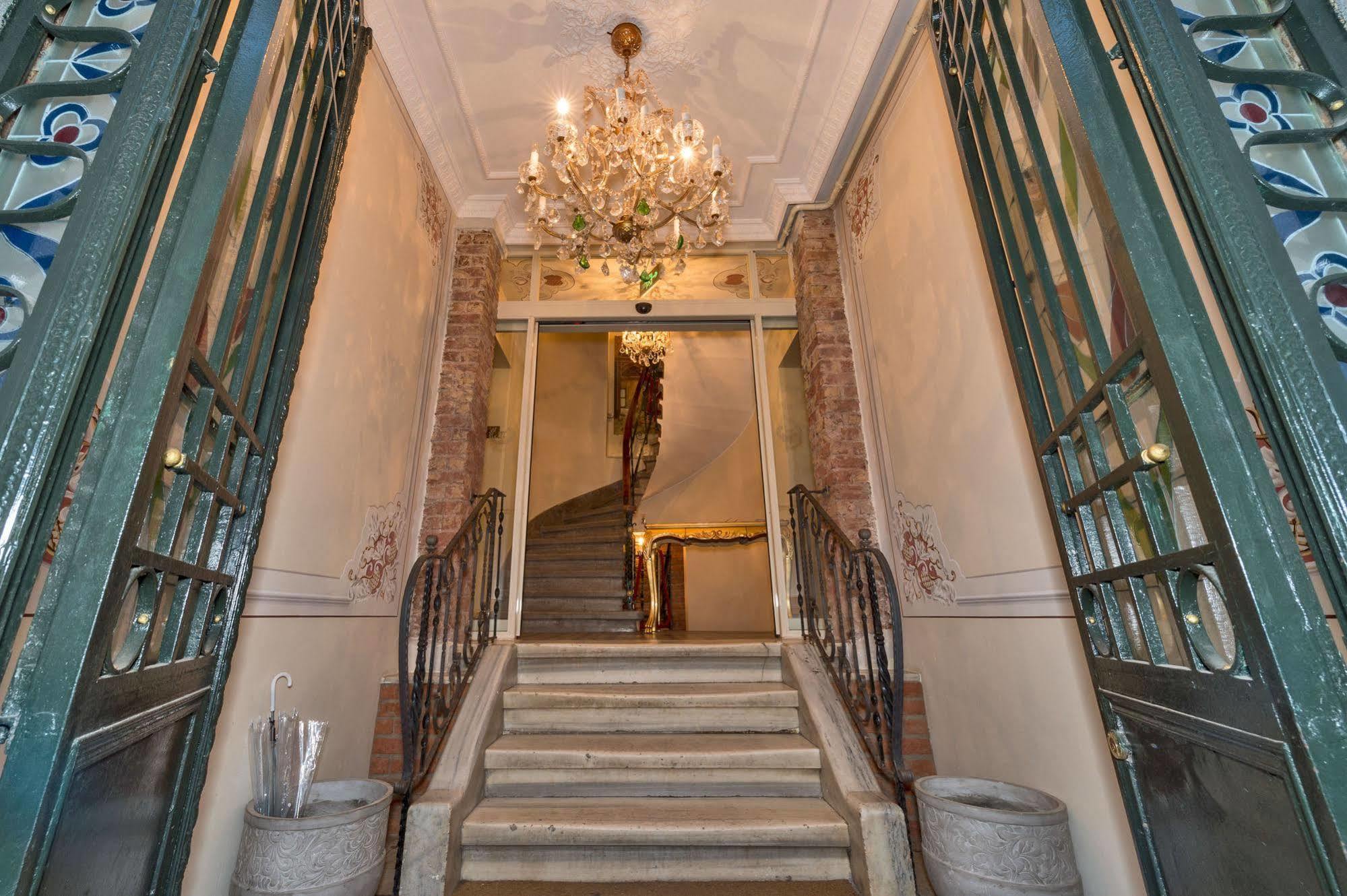 By Murat Crown Hotel Taksim 이스탄불 외부 사진